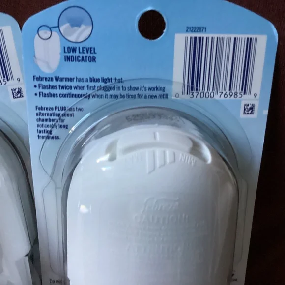 Febreze Oil Warmer Bundle of 3 NEW/Sealed With low-Level indicator light - Picture 4 of 4
